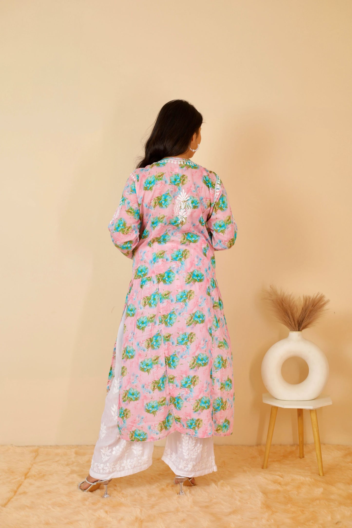 Aleena Mul cotton Nyra style chikankari kurti (Pink)