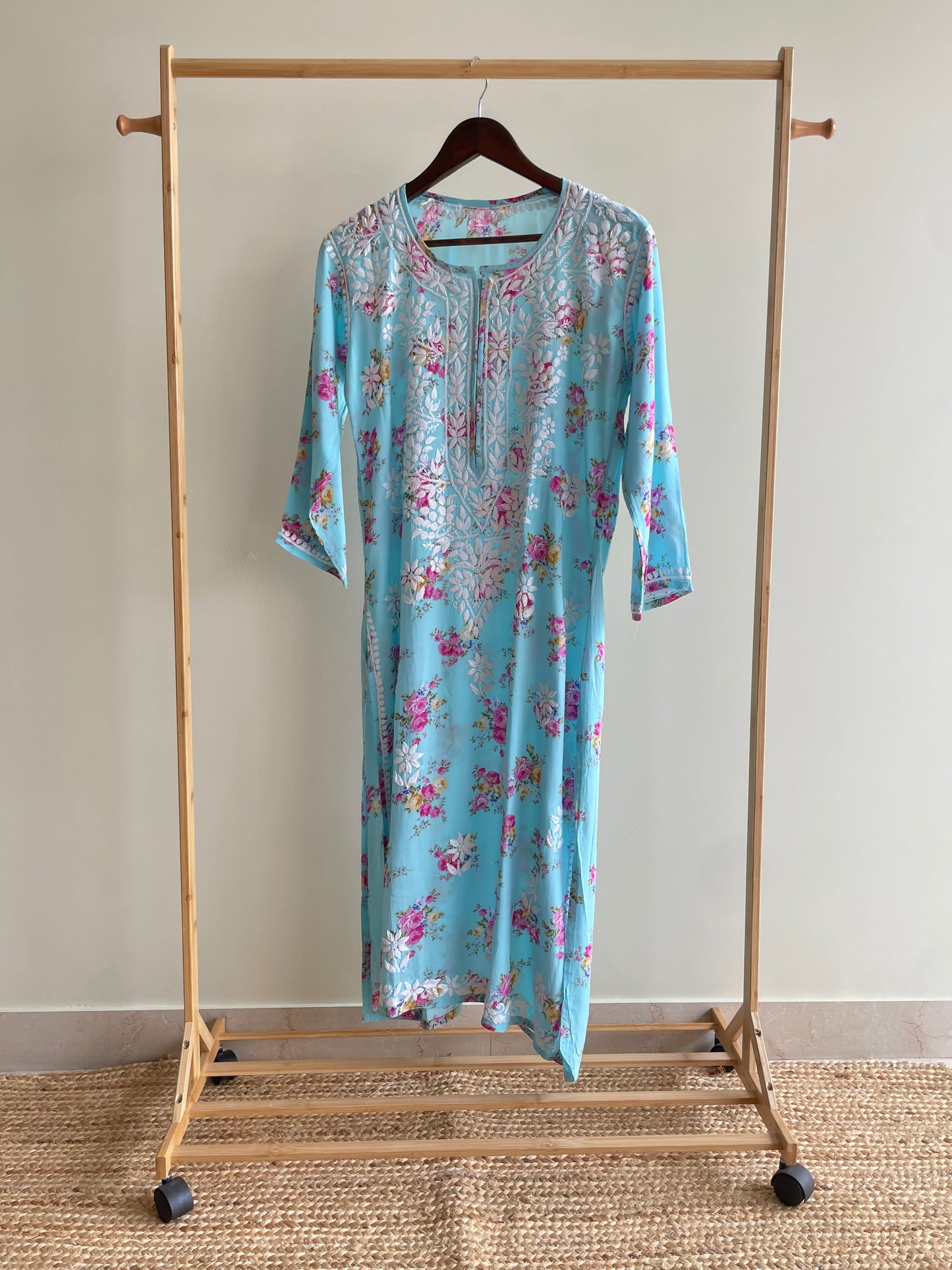 Rida Modal Long Chikankari kurta (Sky Blue)