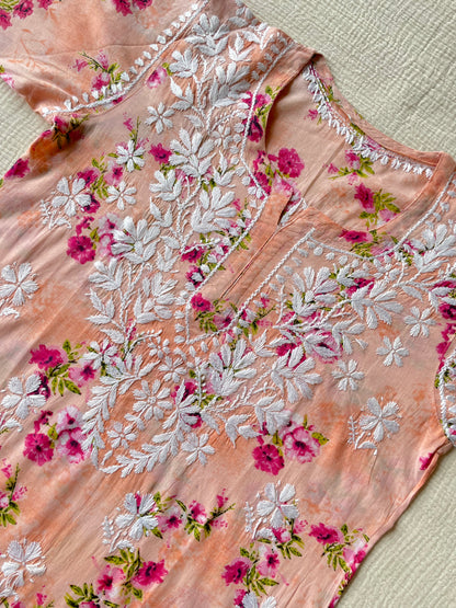 Mul Mul Chikankari Kurti (Peach)