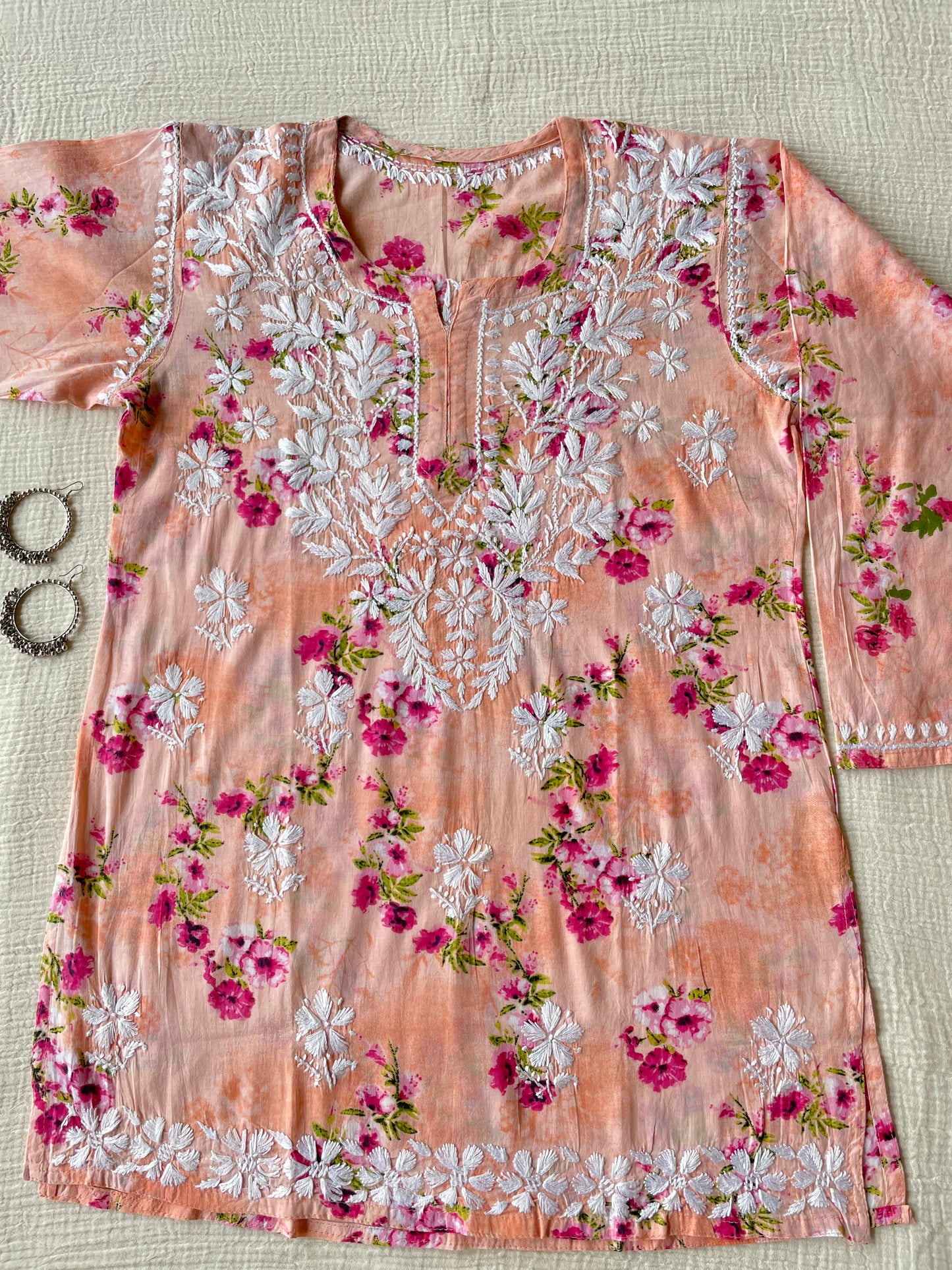 Mul Mul Chikankari Kurti (Peach)