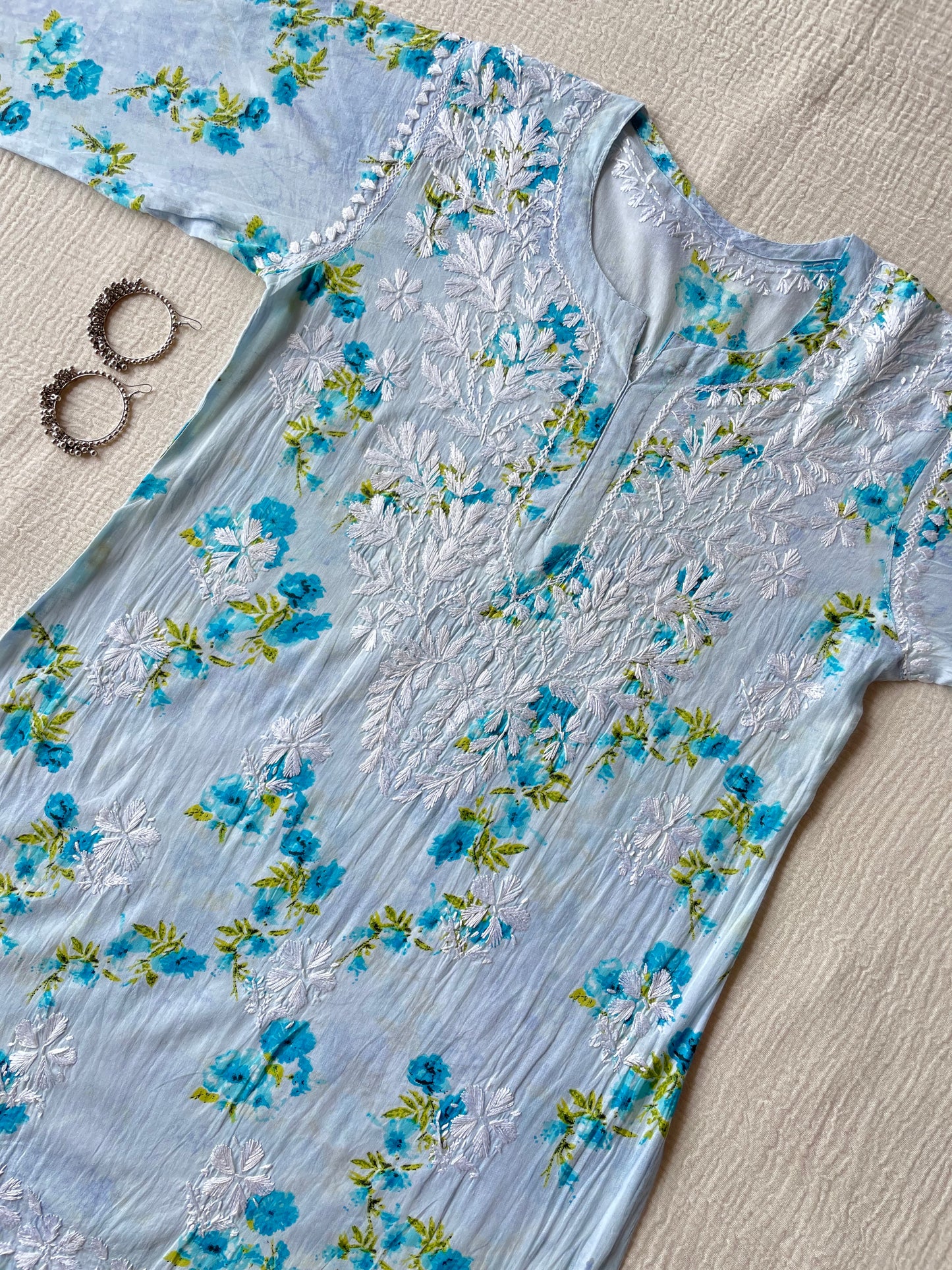 Mul Mul Chikankari Kurti(Blue)