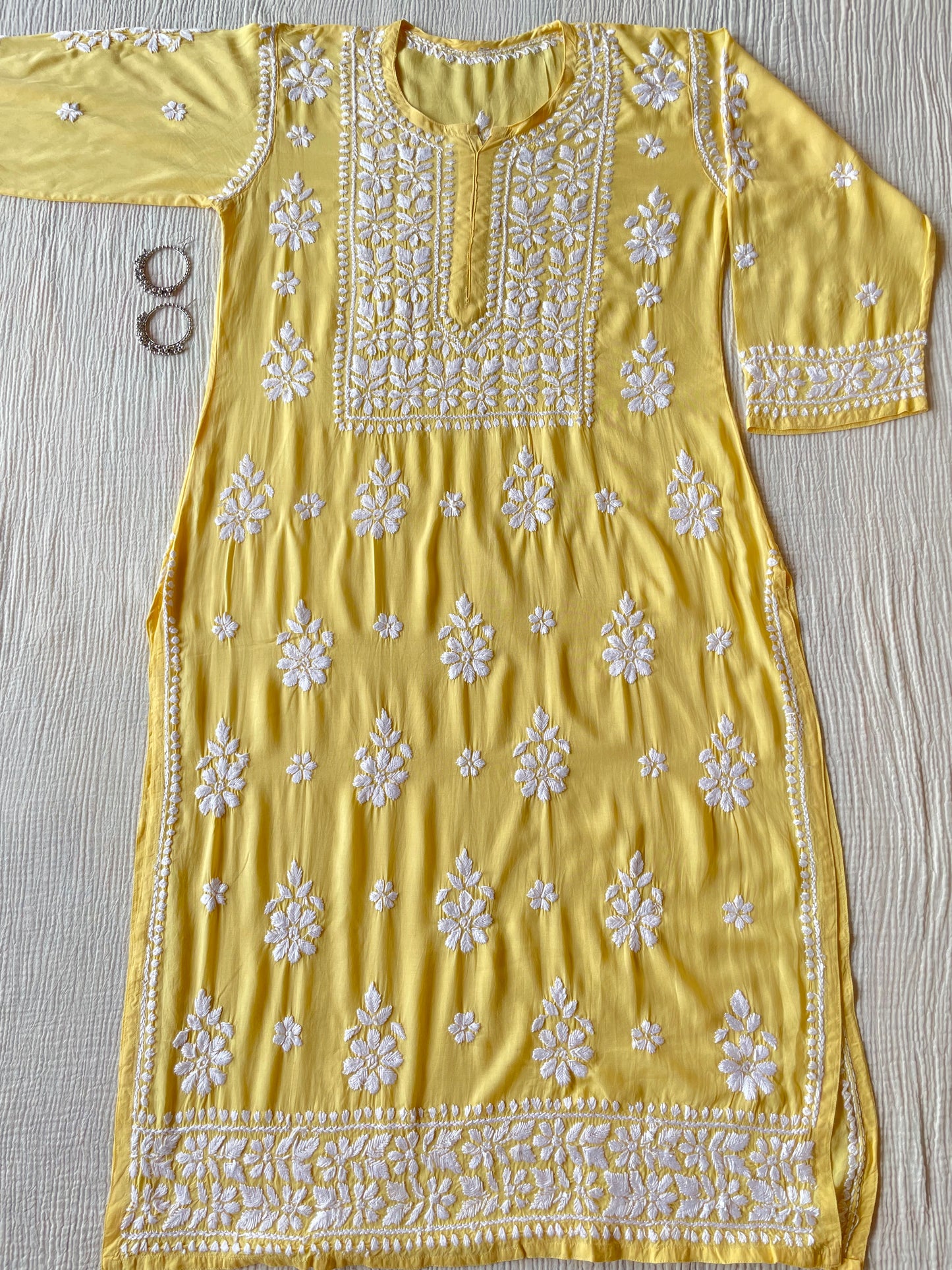 Nazakat Modal Chikankari kurta (Yellow)