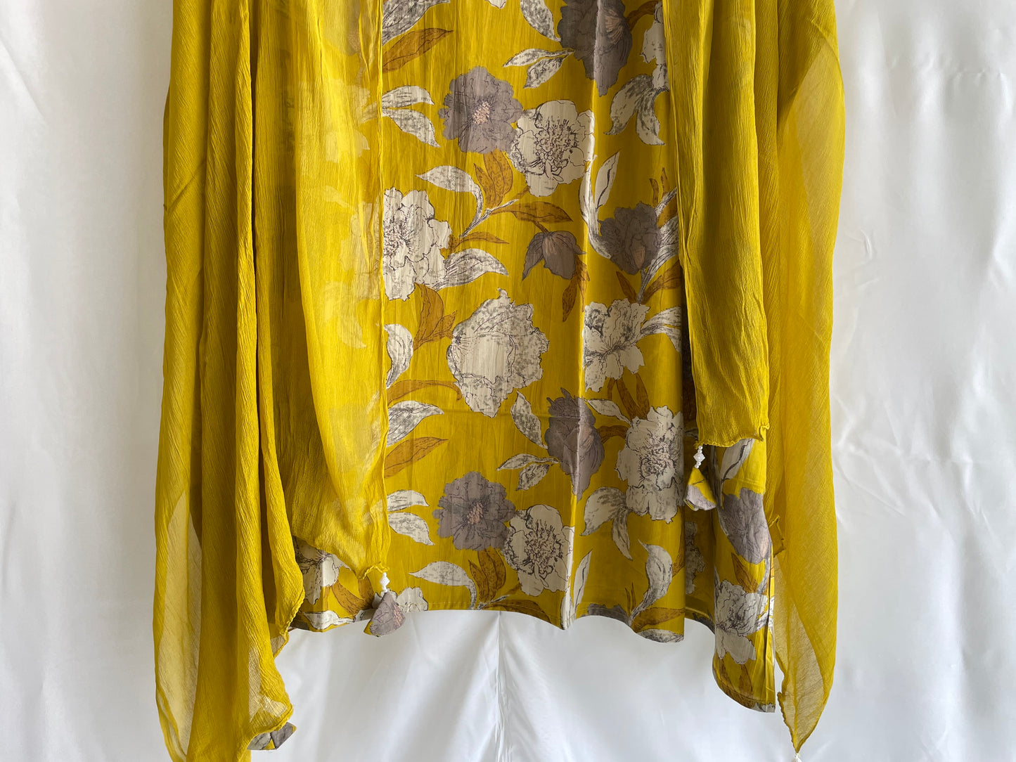 Pure Cotton Unstitched suit set with Chiffon Dupatta