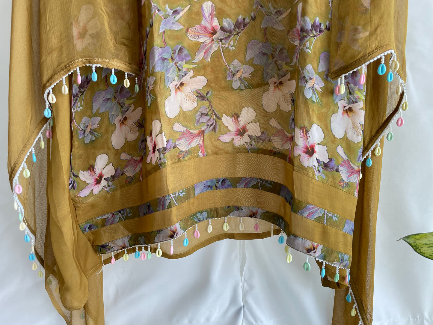 Floral Print Organza Unstitched suit set with Kaudi Lace work Dupatta