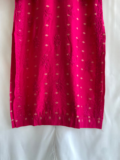 Inaya Long Chiknkari Kurti (Hot Pink)