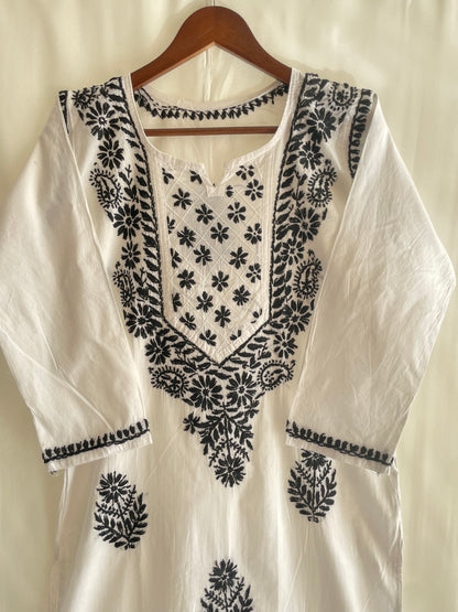 Zoya Cotton Long Chikankari Kurta(Black)