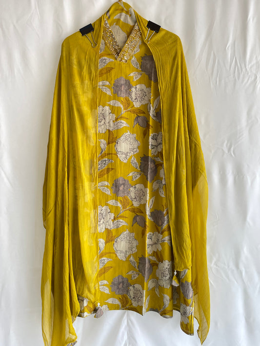 Pure Cotton Unstitched suit set with Chiffon Dupatta