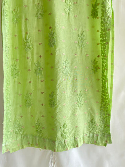 Inaya Long Chikankari Kurti (Pista Green )