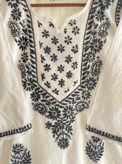 Zoya Cotton Long Chikankari Kurta(Black)