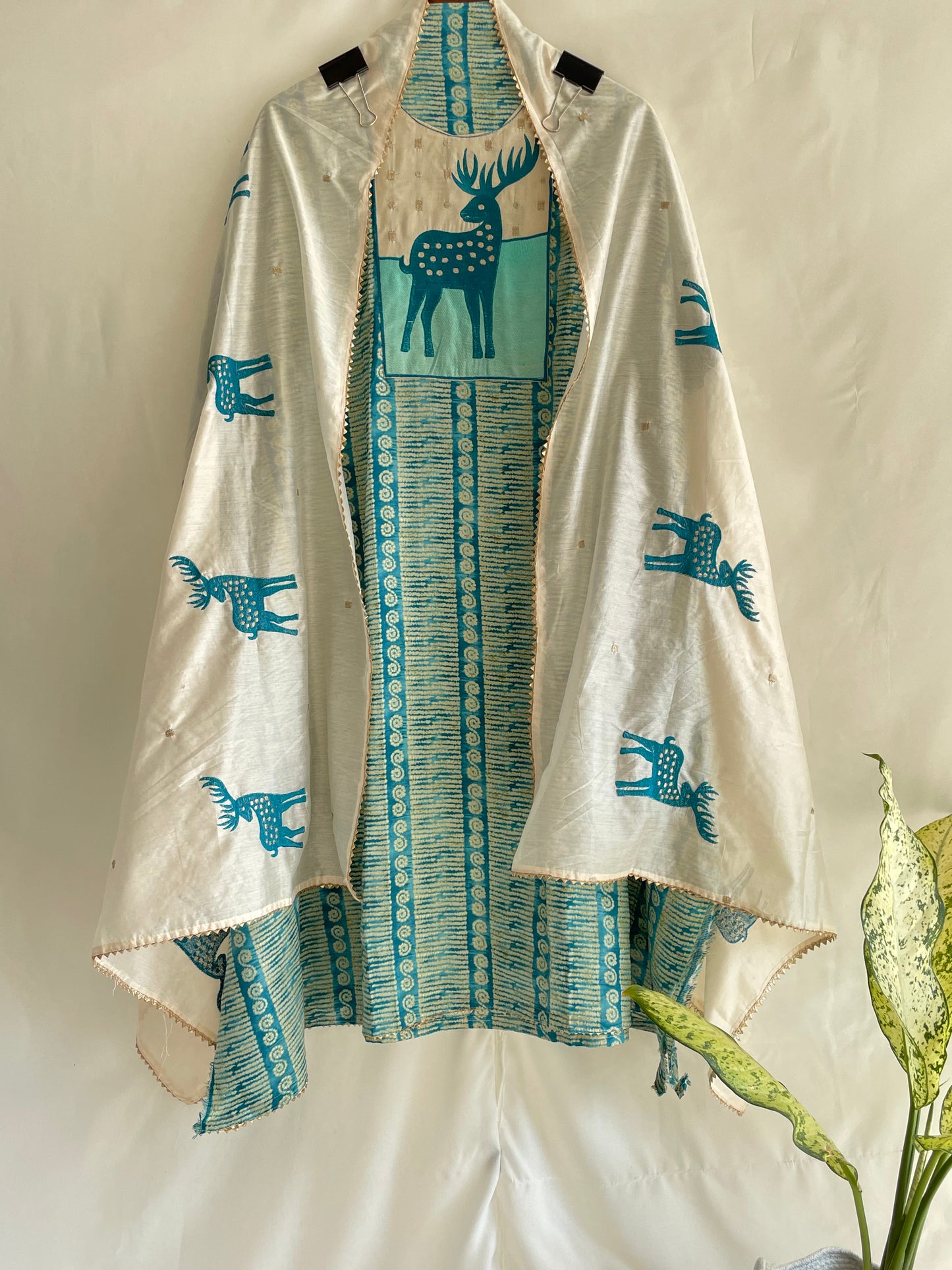 Jaam Cotton Unstitched suit set with Beautiful Embroidered Dupatta