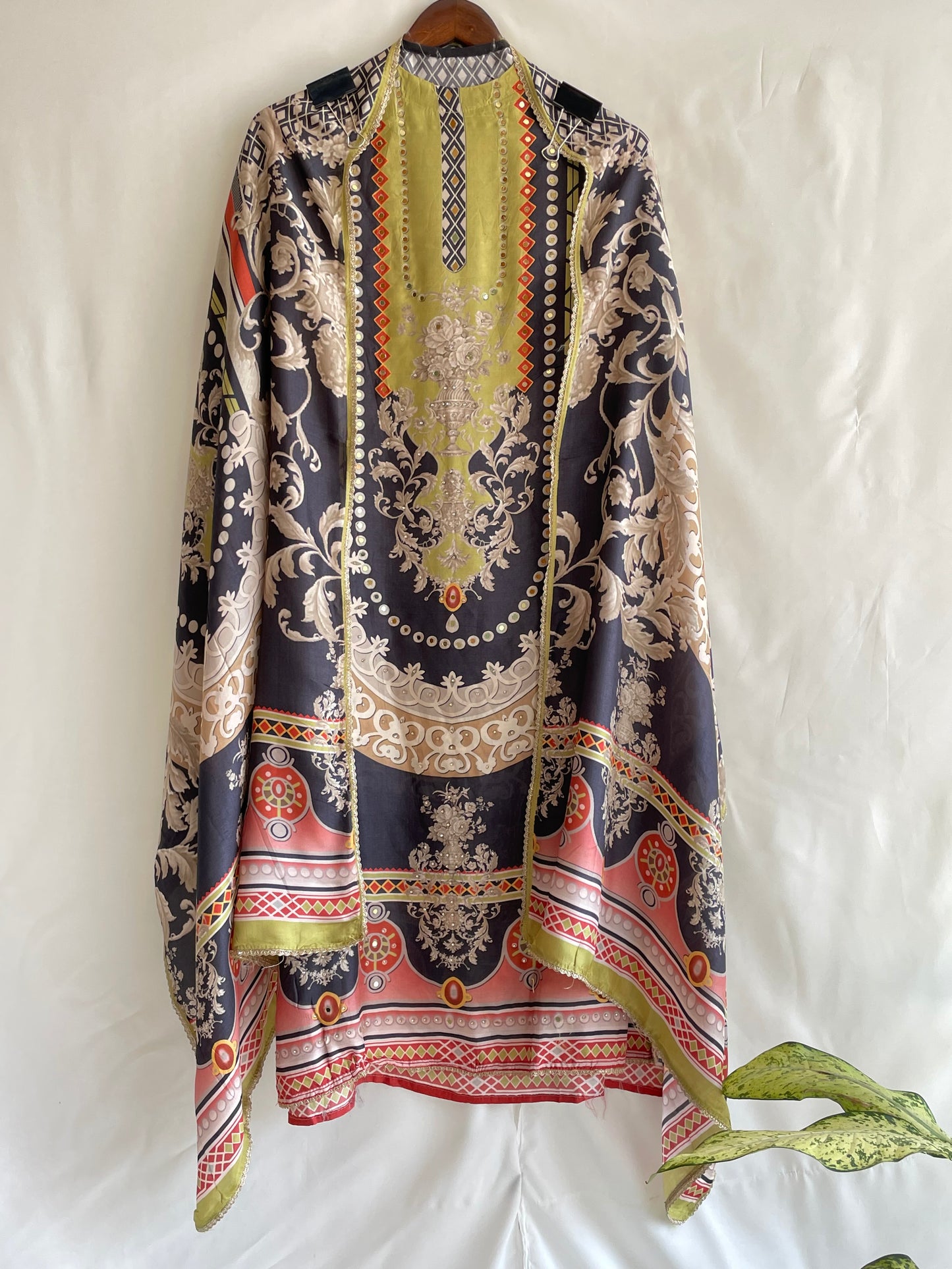 Pakistani style Unstitched suit set with Beautiful Printed Dupatta