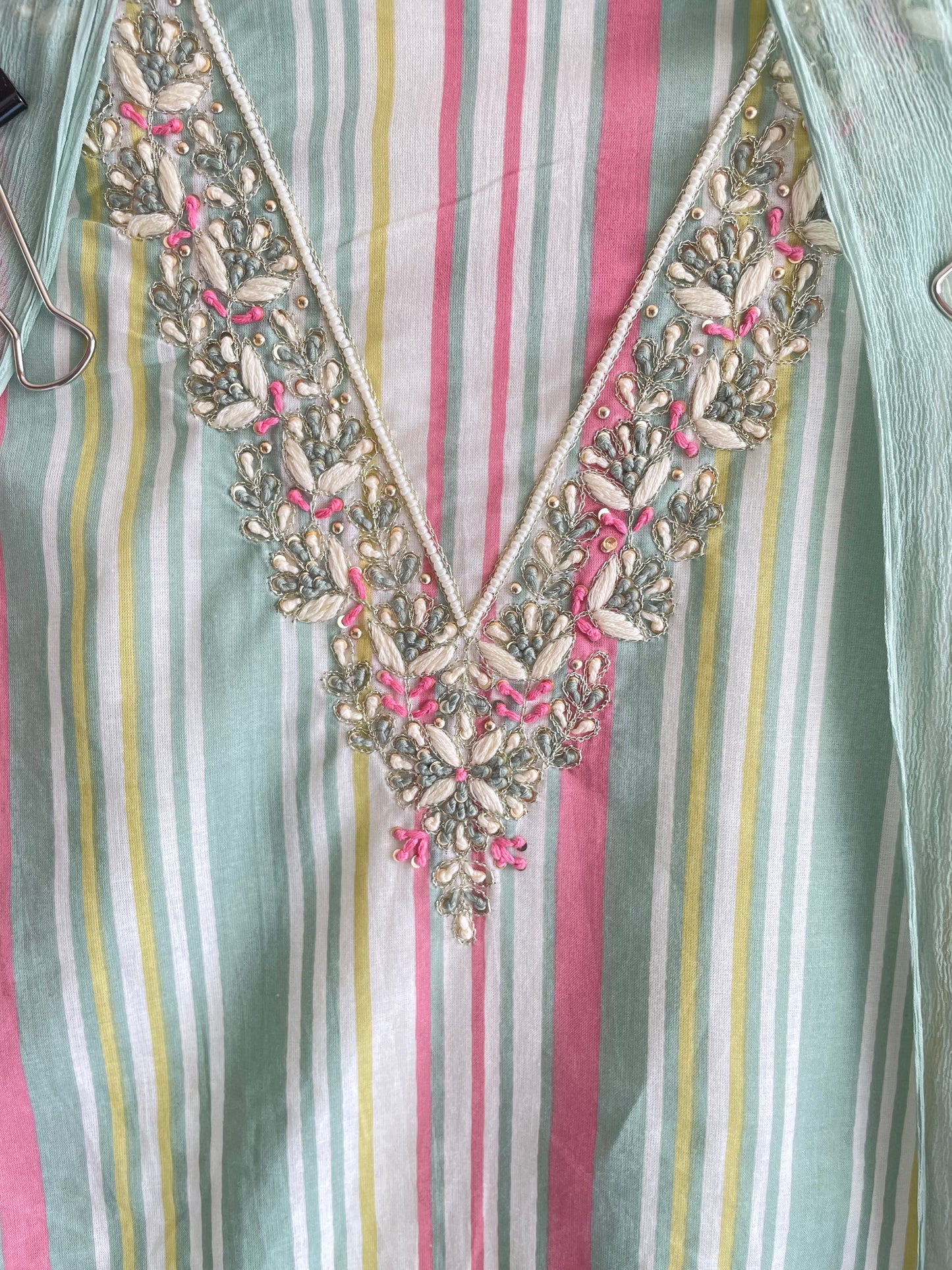Pure cotton Unstitched suit set with chiffon dupatta
