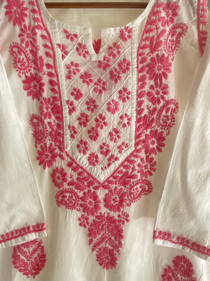 Zoya Cotton Long Chikankari Kurti (Pink)